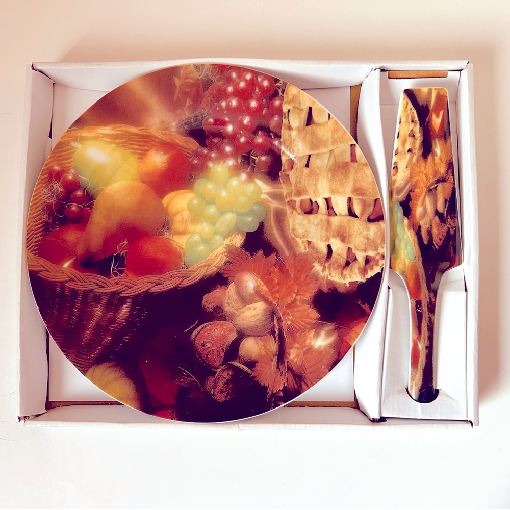 Decorative Serving Plate Set NWOT